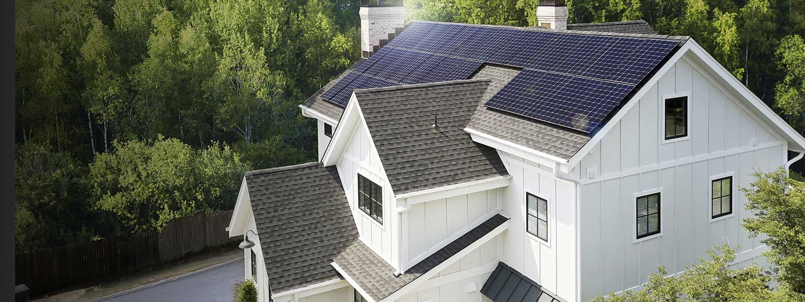 The roof of the premium villa has a LG solar panel.