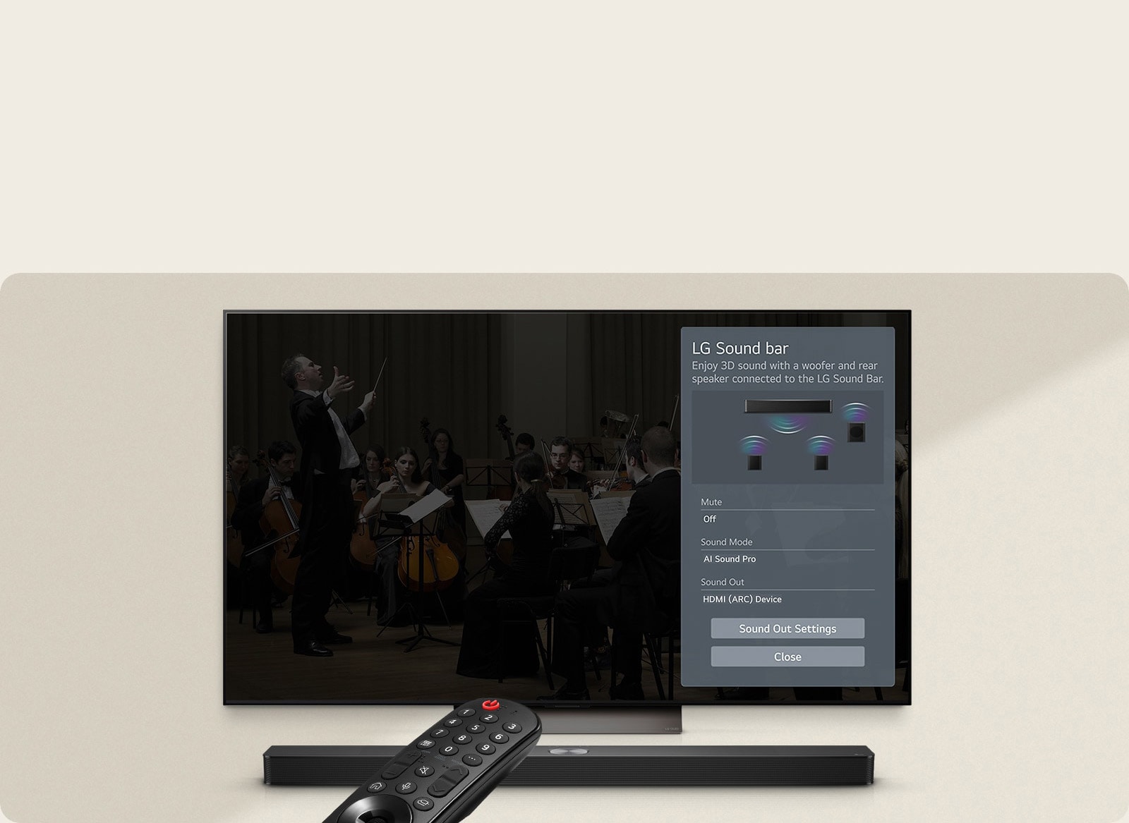 Ein Bild einer LG Soundbar, einer LG Fernbedienung und eines LG TVs, das die WOW-Oberfläche auf dem Bildschirm zeigt. 