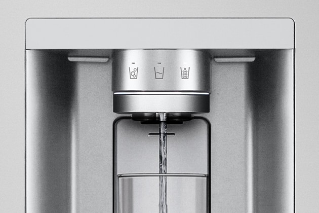Ice and Water dispenser