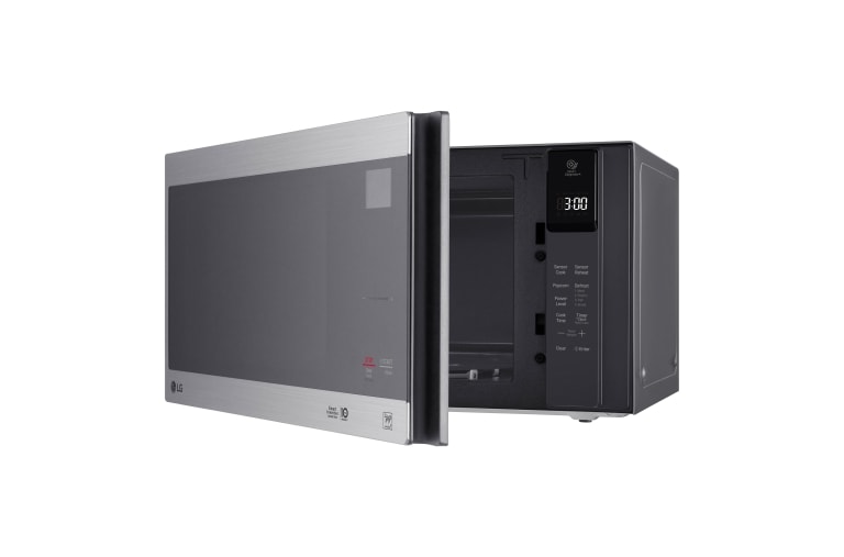 LG Bientôt en vente : Micro-onde de comptoir NeoChef<sup>MC</sup> de 1,5 pi³ avec technologies Smart Inverter et EasyClean<sup>MD</sup>, LMC1575ST