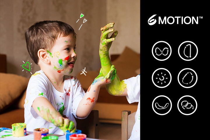 Niños con la cara y la ropa pintadas jugando. Junto a la imagen, se mueven seis iconos correspondientes a 6Motion.