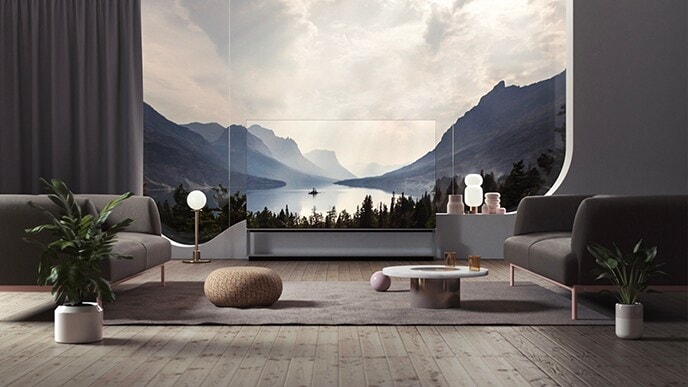 LG SIGNATURE OLED 8K電視躺在起居室中，窗外和電視屏幕上自然風景優美。