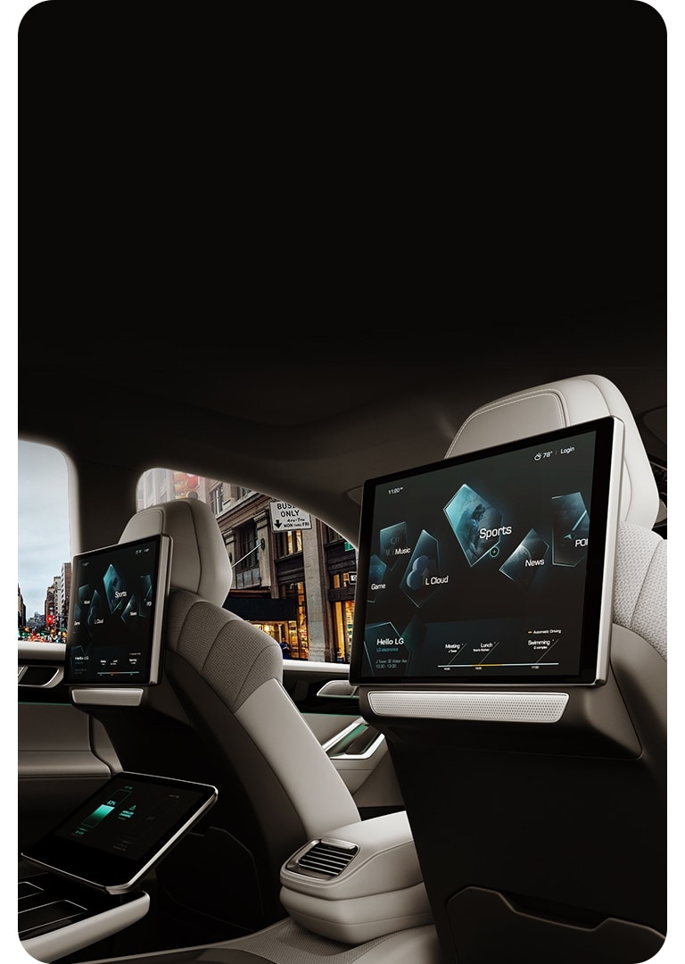 Immagine dell’interno di un veicolo con un monitor installato
