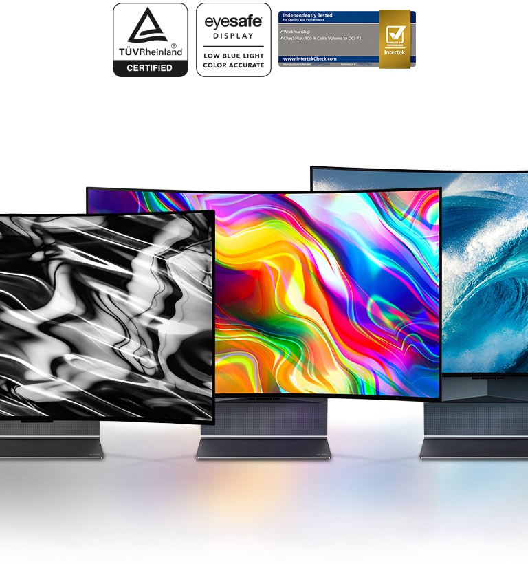 Se muestran tres televisores LG OLED Flex uno al lado del otro mostrando una imagen abstracta negra, una imagen abstracta colorida y una imagen de onda azul en sus pantallas.