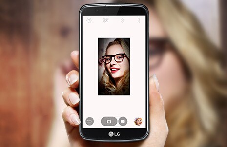 f-img-k420n-Flash_for_Selfie.jpg