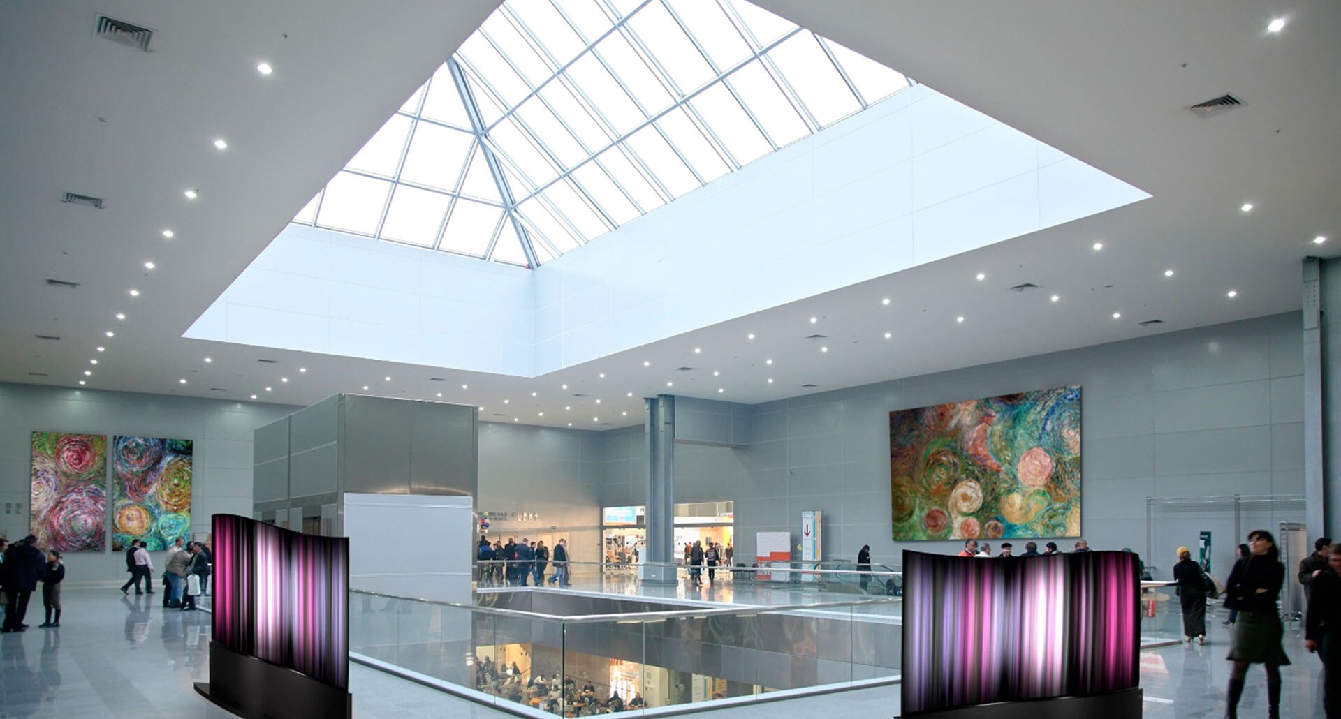 LG OLED COMMERCIAL DISPLAYS LG US Business