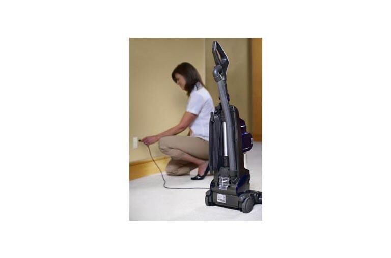 LG LuV300B Upright Vacuum Cleaner LG USA