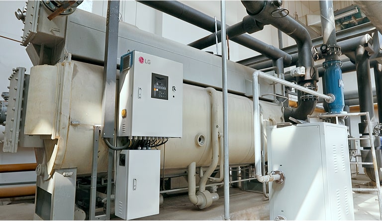 Multiple LG Absorption Chiller Steam Type units are displayed.