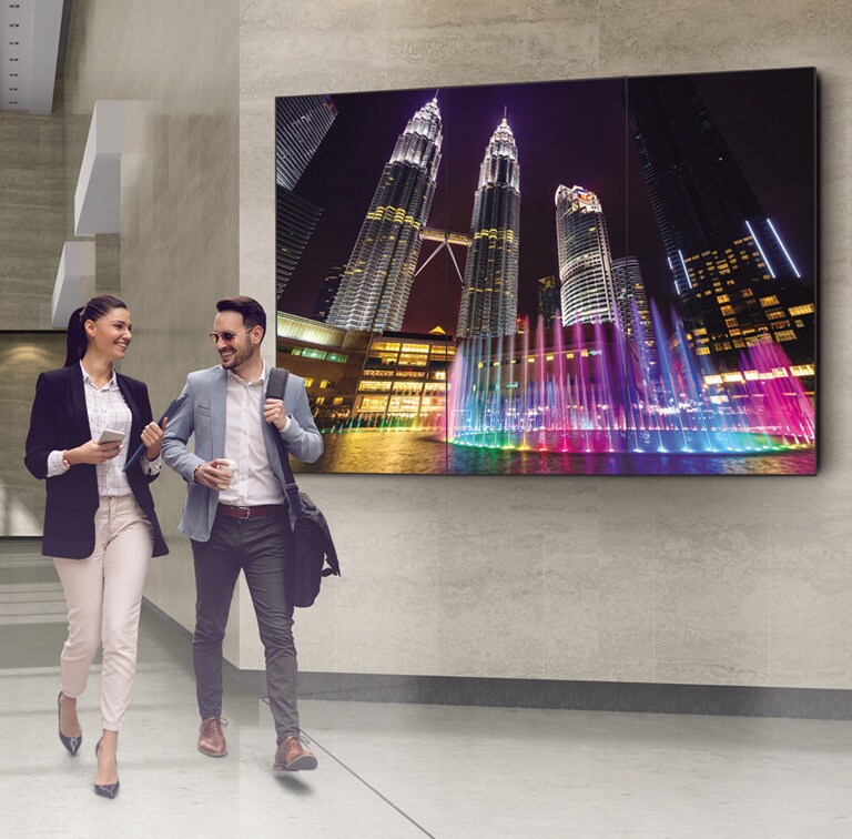 Artistic Space beyond Display, Video Wall OLED Signage2