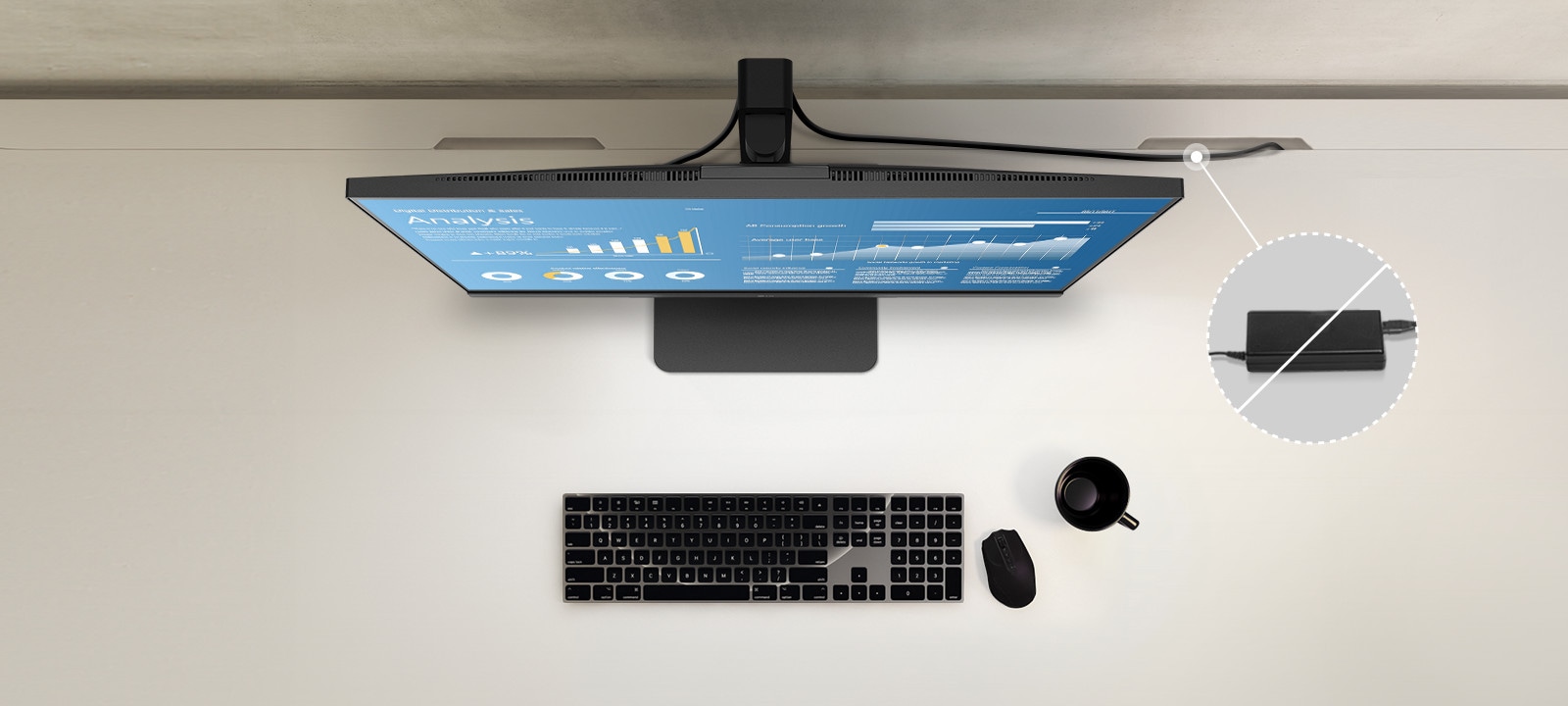 Top view showing the clean layout of the workstation by providing a built-in power source.	