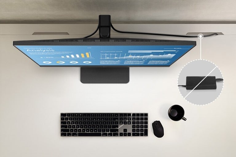 Top view showing the clean layout of the workstation by providing a built-in power source.	