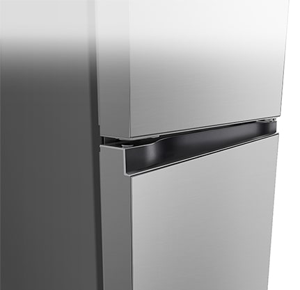 Close-up of square pocket handle with a sleek and minimal design.