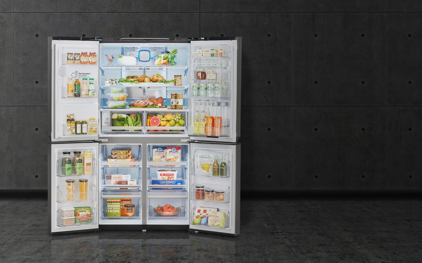 Smart Storage for easy access & storage3