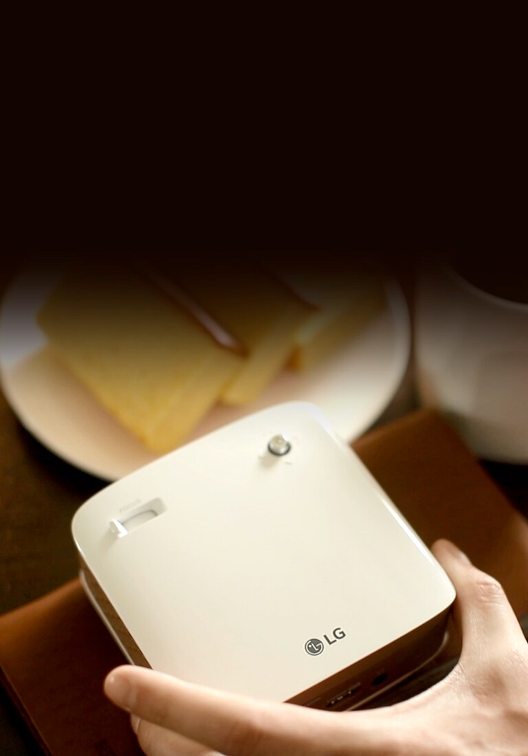 Light Weight and Slim Design2