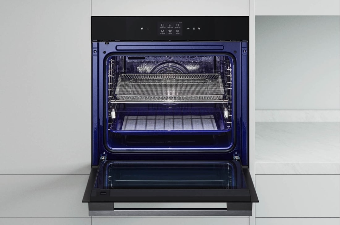 New LG InstaView Oven 76 Liters A energy grade LG UAE
