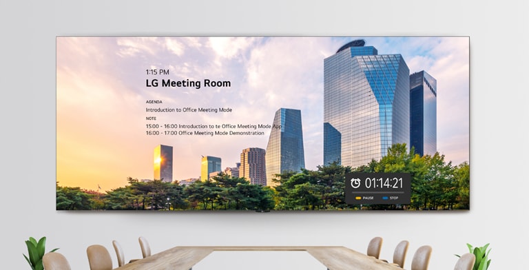 LAED series, which displays meeting room details such as the room number, meeting agenda, timer, etc via its office meeting mode, is installed on the meeting room wall.