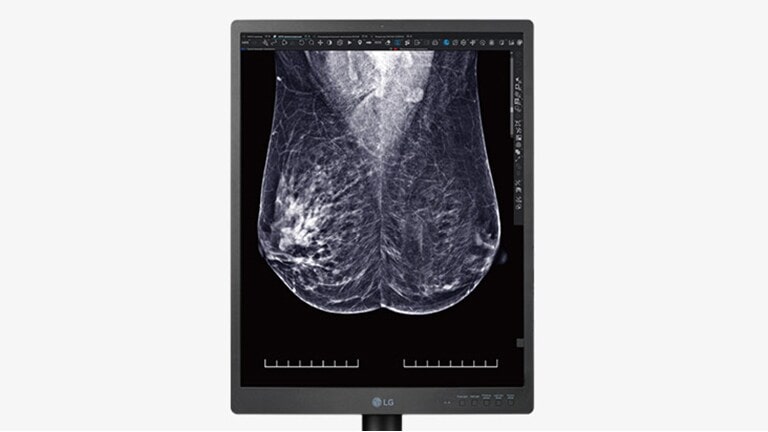 21HQ613D features an Auto luminance sensor which sets screen brightness properly for the ambient lighting.	