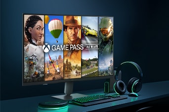شاشة LG Smart Monitor تعرض واجهة Xbox Game Pass Ultimate.