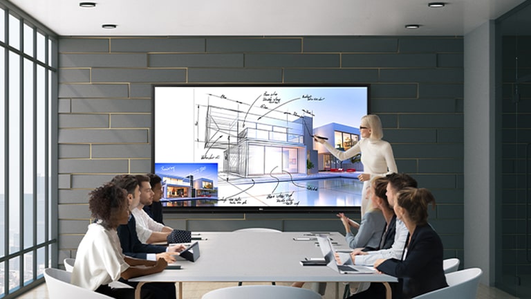 Medium Room - Interactive