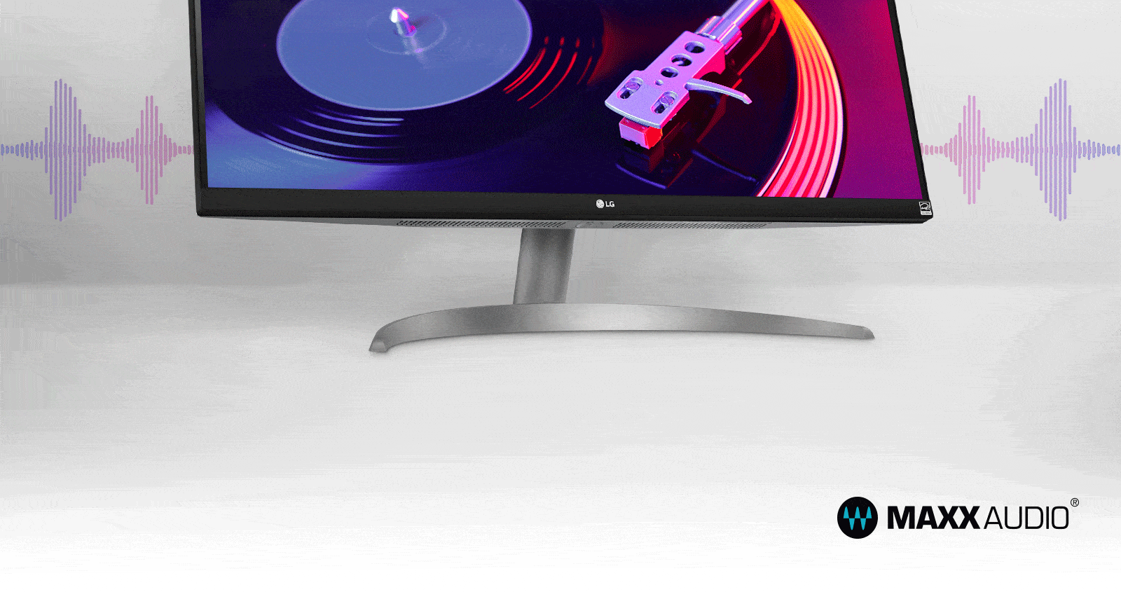 This streamlined display features a slim bezel on three sides and no distractions from the dazzlingly precise, lifelike image while 7W Stereo Speakers with MaxxAudio® completes your immersive experience.