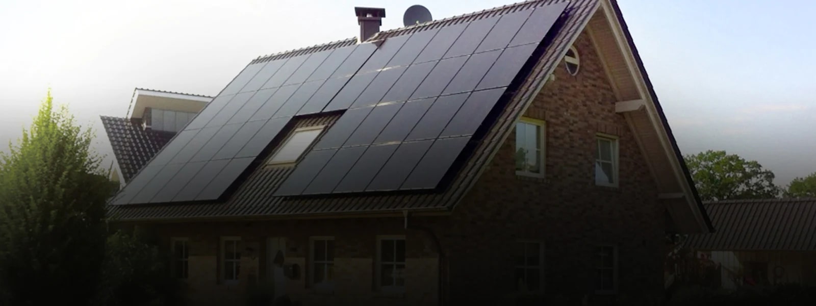 00_NeON 2 Black_PC_1565662614909