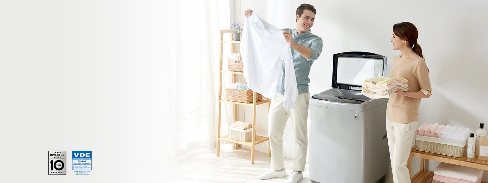 Global_Sapience-Smart-Inverter_2017_Hero_1600x800_D_a