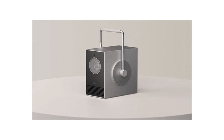 Video of LG CineBeam HU710PB - handle ratates 360-degrees.	