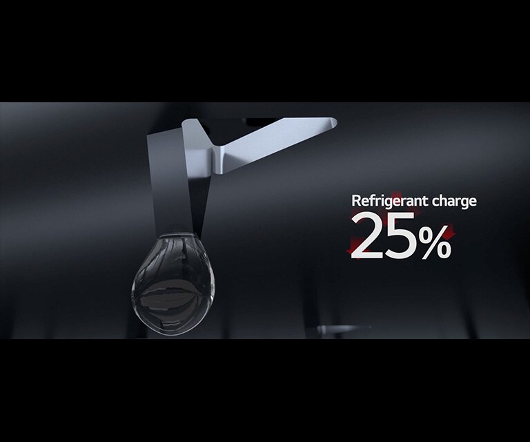 Falling Film refrigerant spraying with text indicating “Refrigerant charge 25%”.