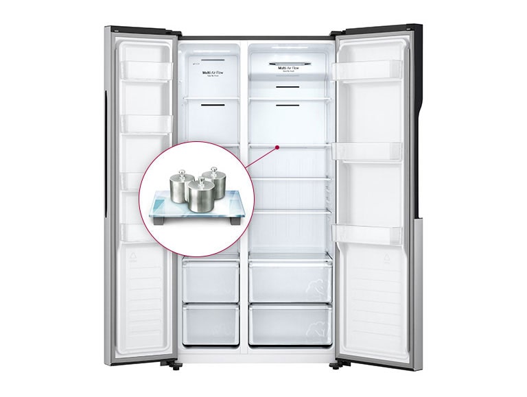 An image showing the entire interior of the refrigerator.