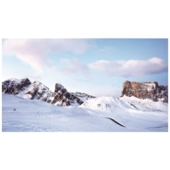 جدار فيديو FHD بحافة مستوية 0.44ملم 55 بوصة 700 شمعة1