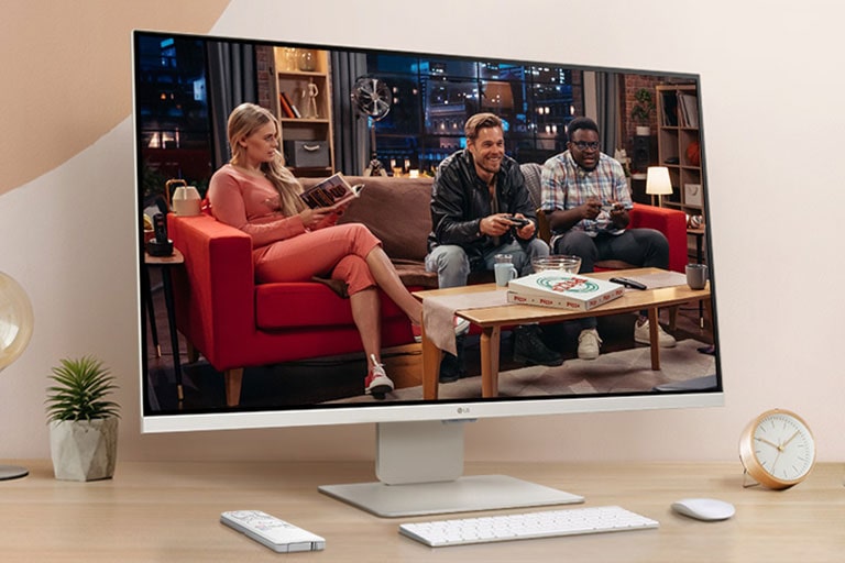 اجعل عملك ولعبك أكثر ذكاءً مع شاشة LG MyView Smart Monitor.	