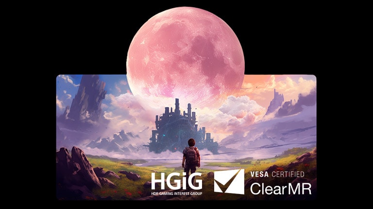 يعرض تلفزيون LG TV المزود بخاصية Clear Motion مشهد لعبة لشخصية تسير نحو قلعة تحت قمر كبير، مع نص HGiG وVESA Certified ClearMR الذي يسلط الضوء على حركة سلسة وواضحة.