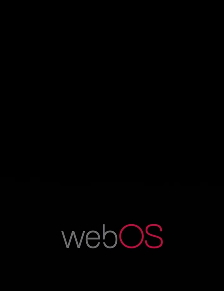 تسلسل متحرك لتلفزيون LG Smart TV الذكي يعرض شعار webOS، متبوعًا بكلمات "شاهد" و"شغِّل" و"استكشف"، وينتهي بشاشة LG webOS الرئيسية التي تضم تطبيقات وقنوات البث