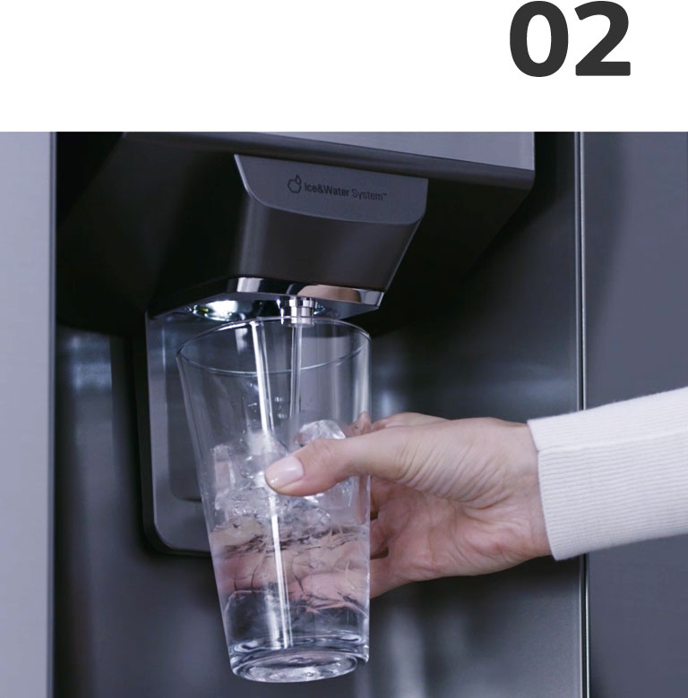 REF-NatureFRESH-Next8-02-UsageVideo-03-2-Ice-Water-System-Mobile