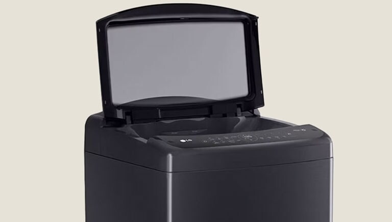 غطاء الغسالة يظهر مفتوحًا