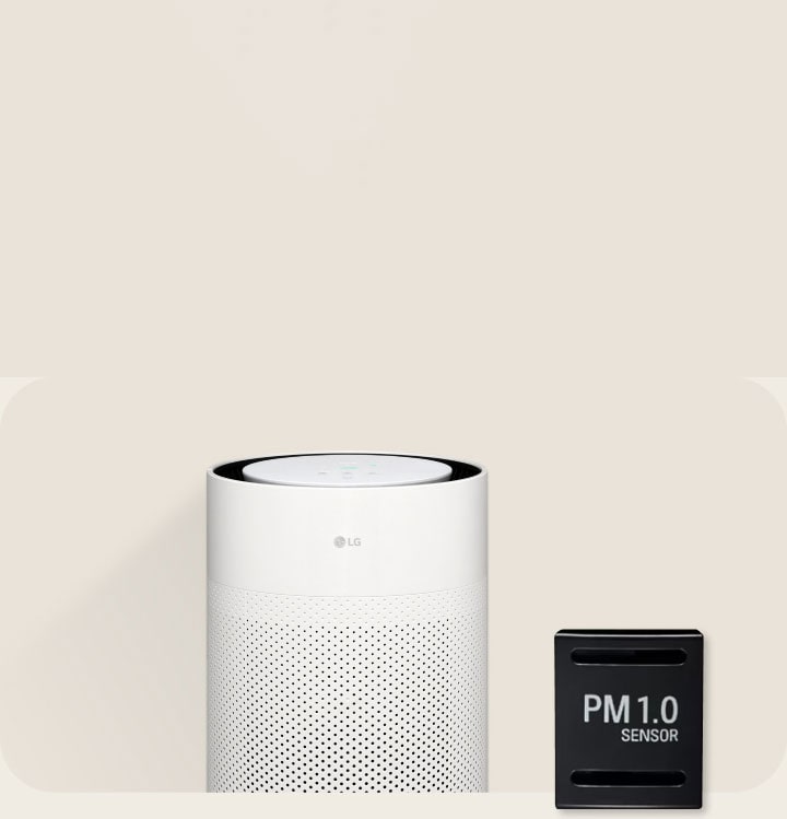 جهاز تنقية الهواء من LG مزود بمستشعر PM 1.0 وشاشة LED دائرية، مما يوفر مراقبة دقيقة لجودة الهواء ومؤشر للحالة	