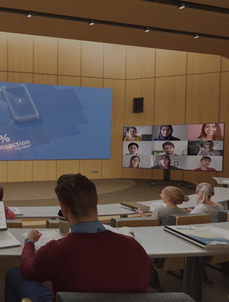 تحقق من صالة عرض VR في Digital Connect2