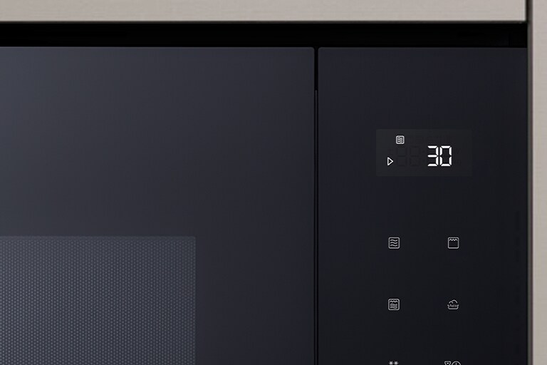 شاشة LED بيضاء خاصة بفرن الميكروويف المدمج.