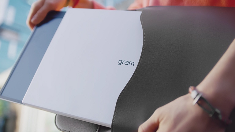 قابلية فائقة للحمل مع وزن متناهي الخفة