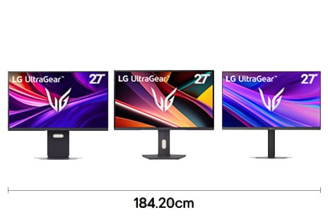 إعداد ثلاثي لشاشات الألعاب يضم شاشات مقاس 27 بوصة بدقة 4K UHD وQHD وFHD لتجربة لعب تنافسية غامرة مع مكتب بعرض 184.20 سم