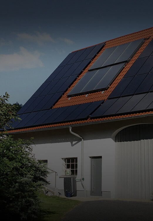 mono-x-Solar_Main_01_02_19_1556780751091