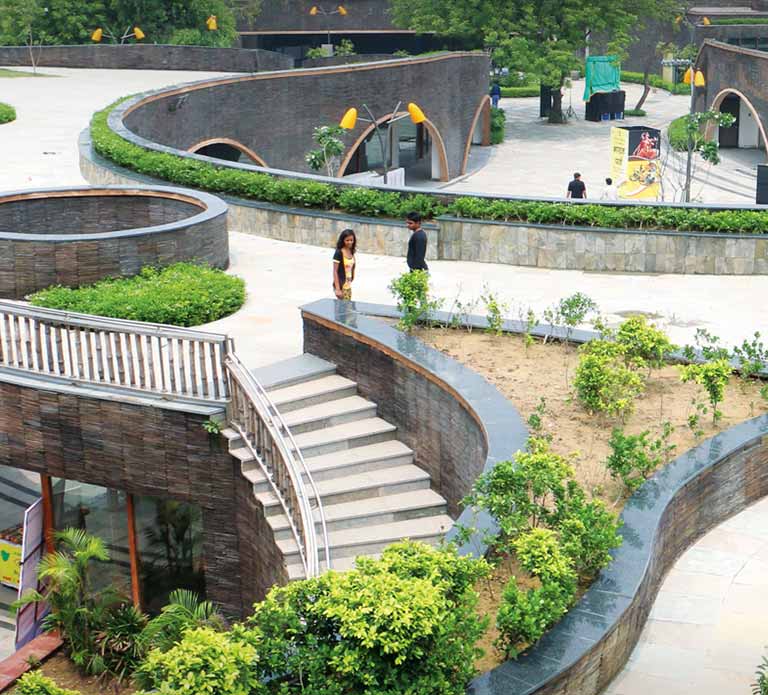 industries-sac-commercial-02-m_1478152868019