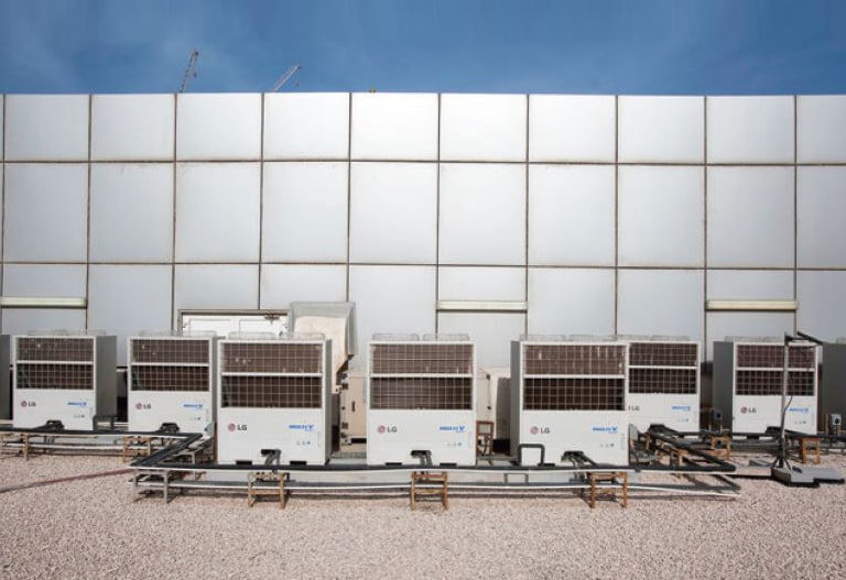 m_ae_gf_AlKhalijiBankTower_feature_004_1478134095329