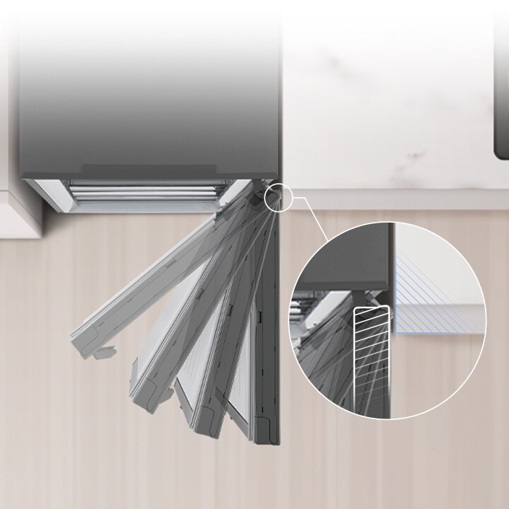 صورة جوية للثلاجة المثبتة بجوار الحائط بدون خلوص لمفصلة الباب.	