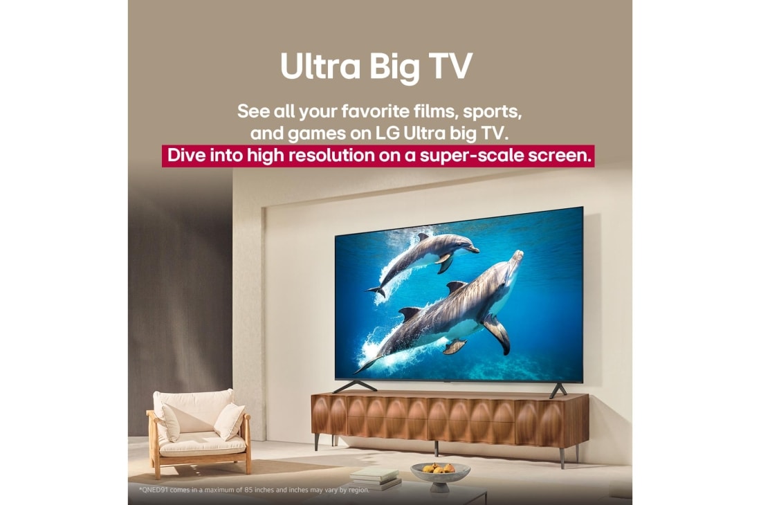LG تلفزيون LG QNED evo AI QNED91 الذكي مقاس 85 بوصة بدقة 4K 120Hz ومدعوم بجهاز التحكم AI Magic remote وواجهة webOS25 طراز عام 2025 , عائلة تجلس على أريكة مواجهة لتلفزيون LG QNED TV تجلس فوق حامل تلفزيون مع فتاة صغيرة تشير إلى شاشة تعرض دلفين. يشير العنوان إلى كيفية الاستمتاع بدقة عالية على شاشة ضخمة., 85QNED91A6A, thumbnail 9