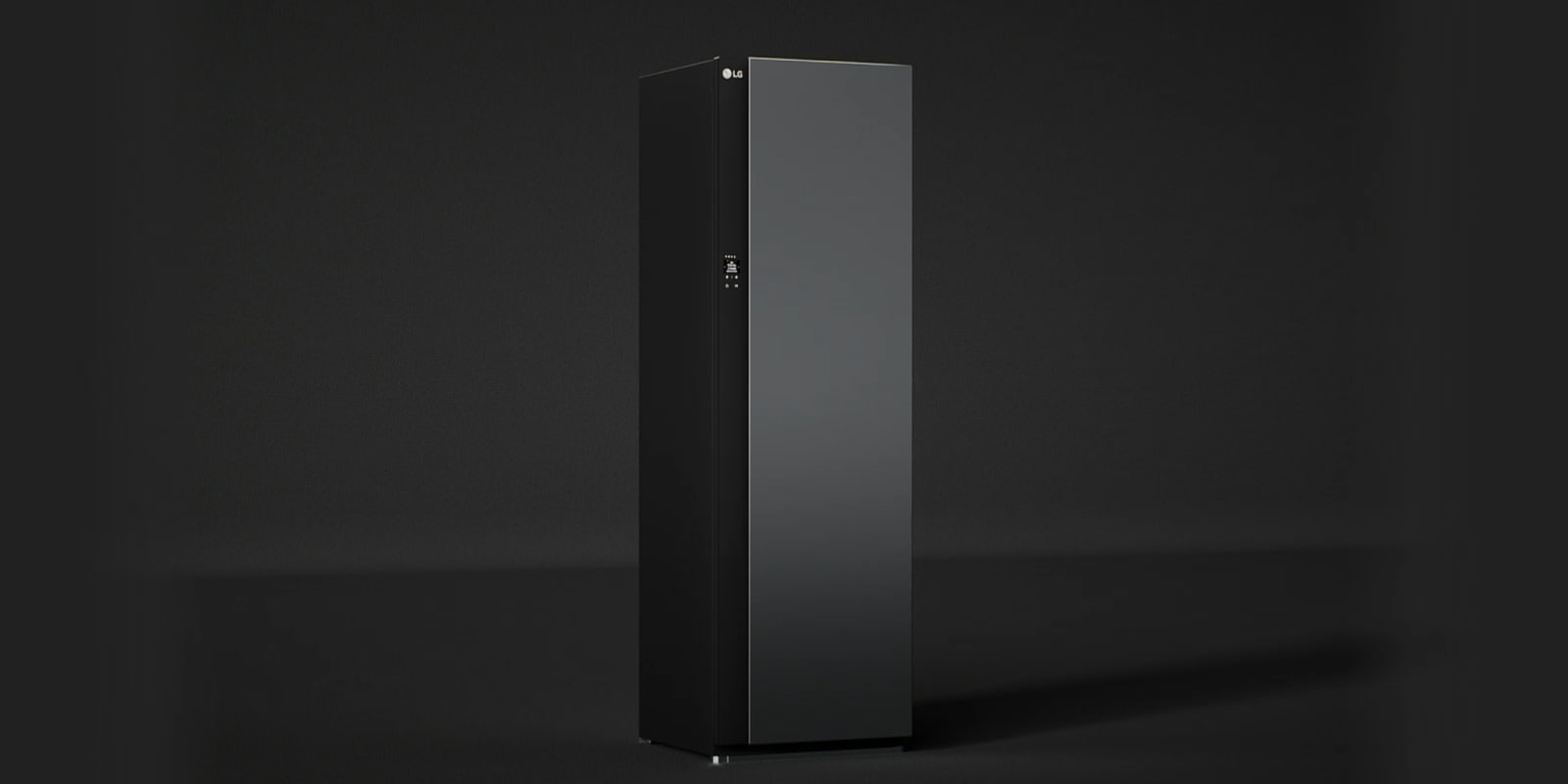 يعمل LG Dual TrueSteam™ على إزالة الروائح من القمصان وتبخيرها.