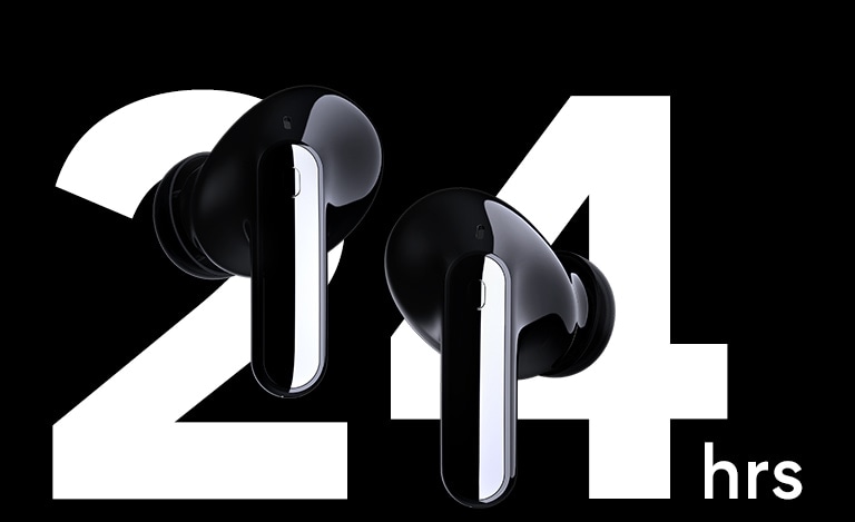 تطفو سماعات الأذن أمام النص "24 ساعة".