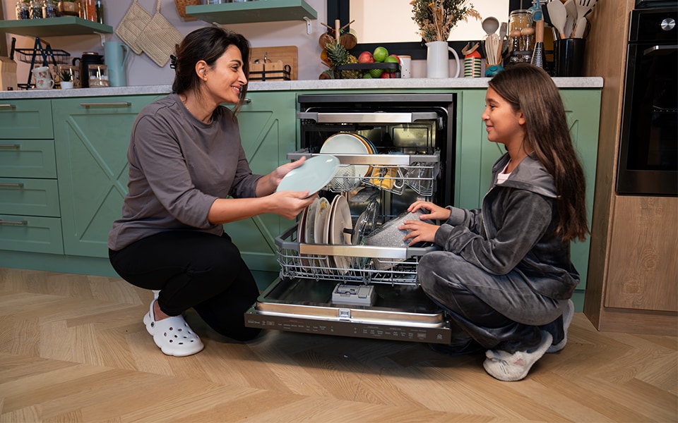 حلول سهلة لمشاكل غسالات الصحون الشائعة