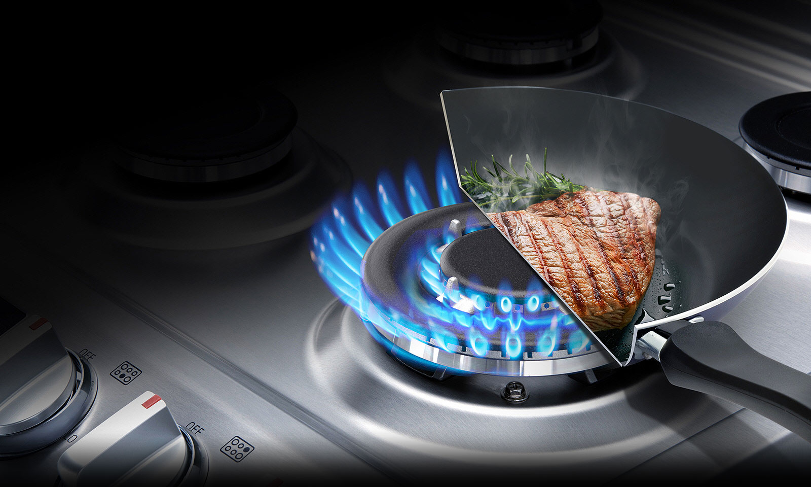 Triple UltraHeat™ Burner Powerful Burner to Cook Fast*