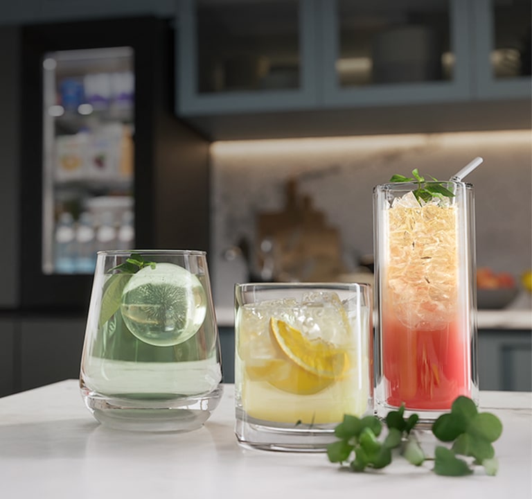 Each glass contains a beverage with a different type of ice.